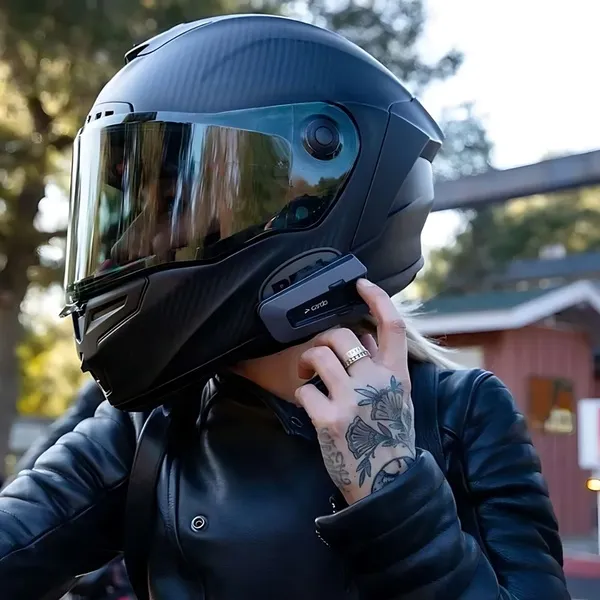 Intercomunicador para motociclistas